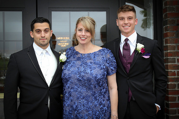 Danielle & John Proofs-361